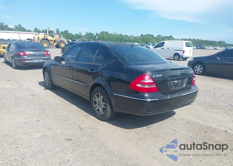 2005 Mercedes-Benz E 320 4Matic z USA, uszkodzony, nr VIN WDBUF82J55X173496